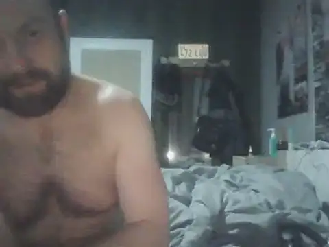 Snapshot of Prehistorixxx2686 chatting on 12/24/24, 03:05 Prehistorixxx2686 online show from 12/24/24, 03:05