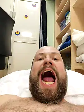 Snapshot of Prehistorixxx2686 chatting on 12/24/24, 11:22 Prehistorixxx2686 online show from 12/24/24, 11:22