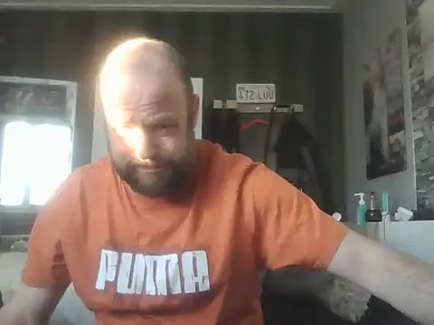 Snapshot of Prehistorixxx2686 chatting on 12/25/24, 07:46 Prehistorixxx2686 online show from 12/25/24, 07:46