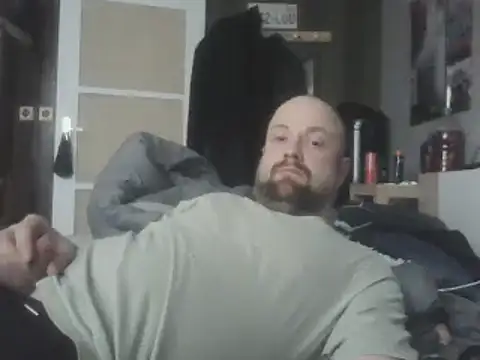 Snapshot of Prehistorixxx2686 chatting on 01/19/25, 12:06 Prehistorixxx2686 online show from 01/19/25, 12:06