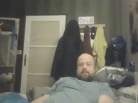 Snapshot of Prehistorixxx2686 chatting on 02/11/25, 11:44 Prehistorixxx2686 online show from 02/11/25, 11:44