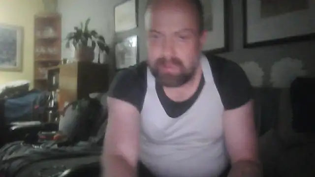 Prehistorixxx2686 online show from 05/18/26, 11:32