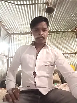 Snapshot of Kartik_bbc_indian chatting on 04/02/26, 04:10 Kartik bbc indian online show from 04/02/26, 04:10