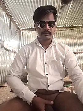 Snapshot of Kartik_bbc_indian chatting on 04/12/26, 05:34 Kartik bbc indian online show from 04/12/26, 05:34