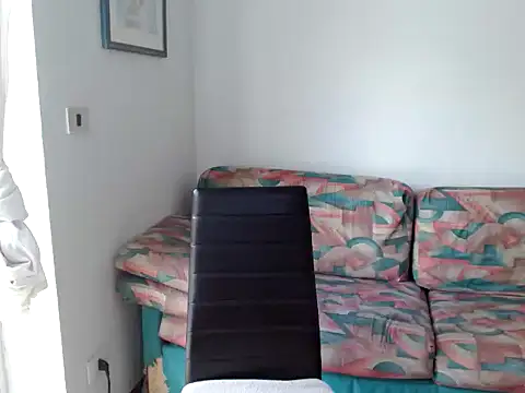 Snapshot of danasantoreal chatting on 09/14/25, 08:02 danasantoreal online show from 09/14/25, 08:02