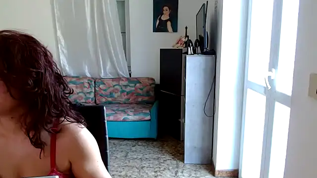 Snapshot of danasantoreal chatting on 03/28/26, 08:47 danasantoreal online show from 03/28/26, 08:47