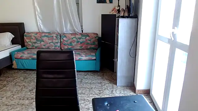 Snapshot of danasantoreal chatting on 04/01/26, 08:15 danasantoreal online show from 04/01/26, 08:15