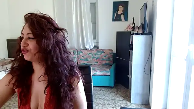 Snapshot of danasantoreal chatting on 04/07/26, 07:53 danasantoreal online show from 04/07/26, 07:53