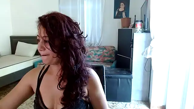 Snapshot of danasantoreal chatting on 07/04/26, 07:36 danasantoreal online show from 07/04/26, 07:36