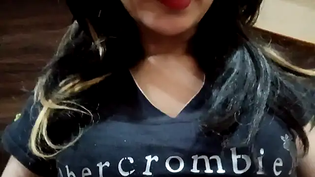 Snapshot of Jatti_punjab_di chatting on 04/20/26, 08:06 Jatti punjab di online show from 04/20/26, 08:06