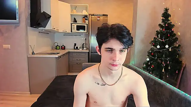 Aaron Boom online show from 01/25/25, 08:42