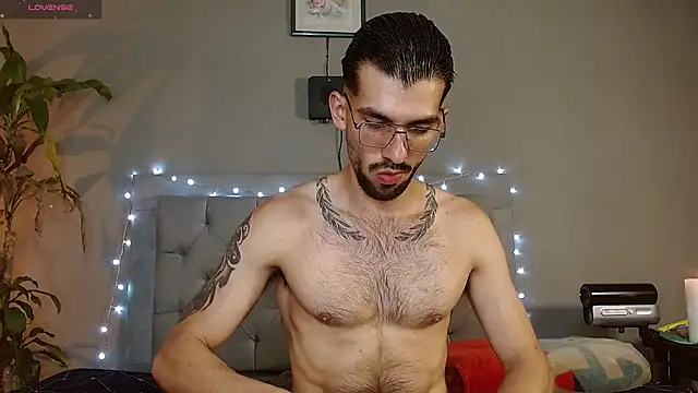 Mr WhiteCock online show from 02/05/25, 11:17