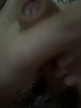 Snapshot of Hatah_ chatting on 10/05/25, 04:49 Hatah online show from 10/05/25, 04:49