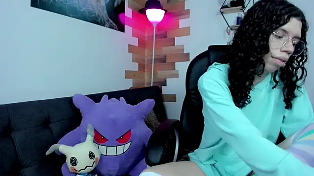 Angel Dust18 online show from 12/19/24, 11:14