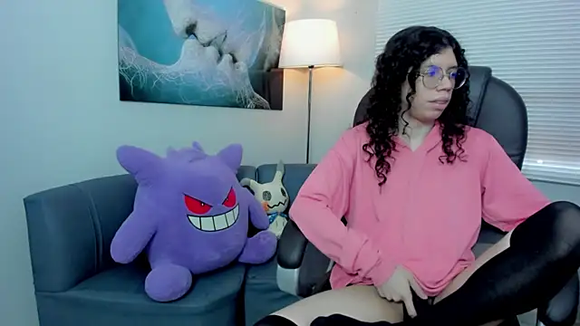 Angel Dust18 online show from 10/31/25, 03:13