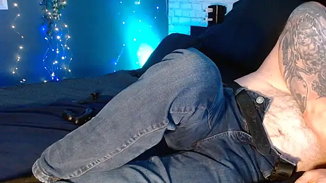 Krys and Steve online show from 12/04/24, 11:02