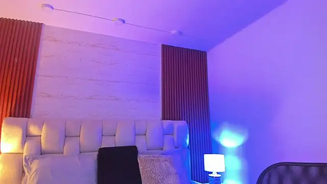 SophiaWylde online show from 03/07/25, 09:07