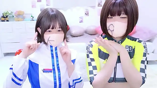 Snapshot of 841_yayoi chatting on 04/10/26, 03:56 841 yayoi online show from 04/10/26, 03:56