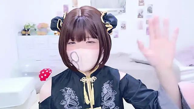 Snapshot of 841_yayoi chatting on 04/22/26, 09:11 841 yayoi online show from 04/22/26, 09:11