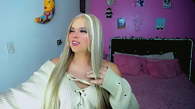 Snapshot of SweetKim21 chatting on 04/13/26, 04:07 SweetKim21 online show from 04/13/26, 04:07