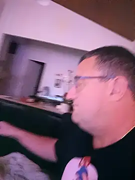 Snapshot of darkmoonsubmissive chatting on 12/09/24, 08:23 darkmoonsubmissive online show from 12/09/24, 08:23