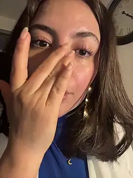 Snapshot of sukhakunis1 chatting on 03/08/26, 09:24 sukhakunis1 online show from 03/08/26, 09:24