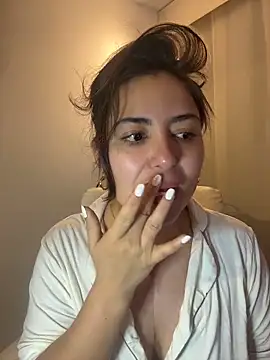 Snapshot of sukhakunis1 chatting on 03/15/26, 09:59 sukhakunis1 online show from 03/15/26, 09:59