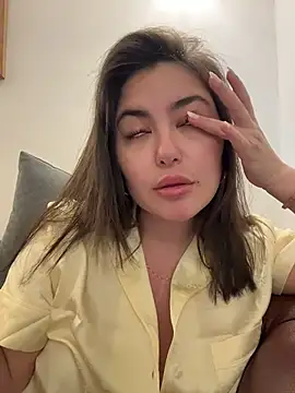 Snapshot of sukhakunis1 chatting on 04/17/26, 03:09 sukhakunis1 online show from 04/17/26, 03:09