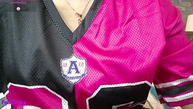 dayadubey  online show from 12/20/25, 10:00