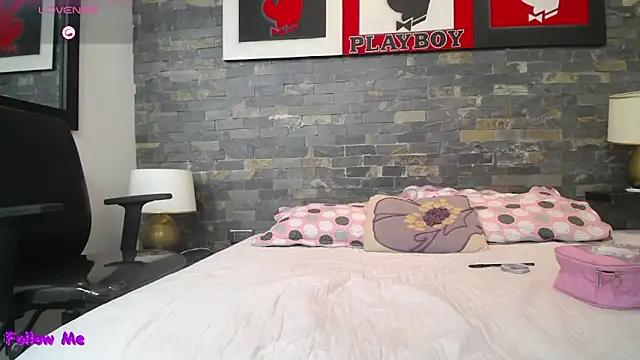 dayadubey  online show from 02/04/26, 11:38