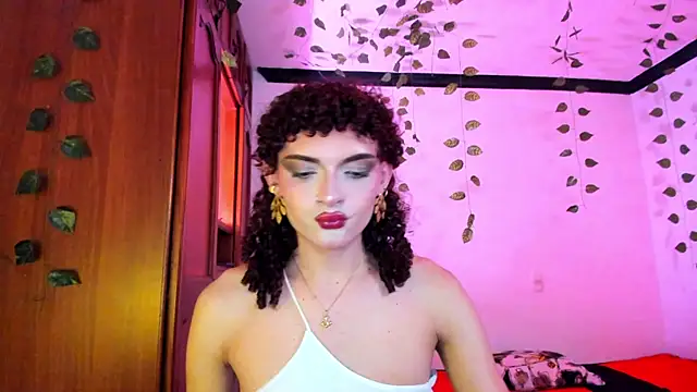 lucianromero online show from 11/28/25, 01:52