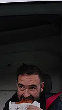 pachapeter online show from 11/25/25, 06:57