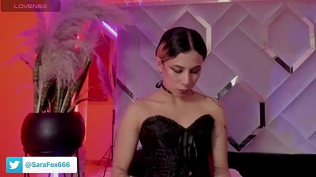 Sara Foxx1 online show from 11/14/25, 08:51