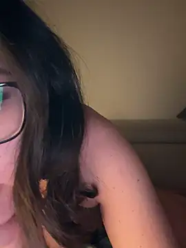 Its Jade online show from 02/09/25, 09:06