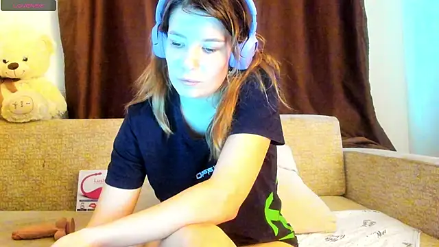 Leila purr18 online show from 09/12/25, 09:42