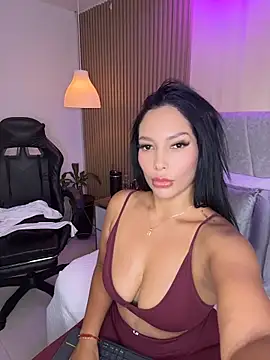 Dakota diaz  online show from 05/24/26, 07:30