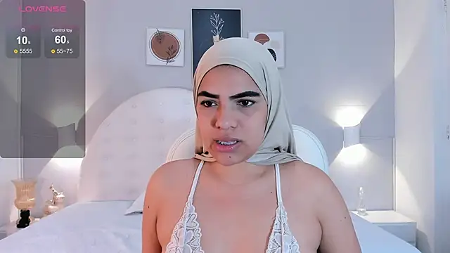 Umarani  online show from 01/15/25, 01:12