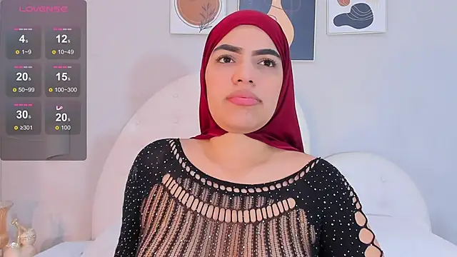 Umarani  online show from 01/25/25, 12:59