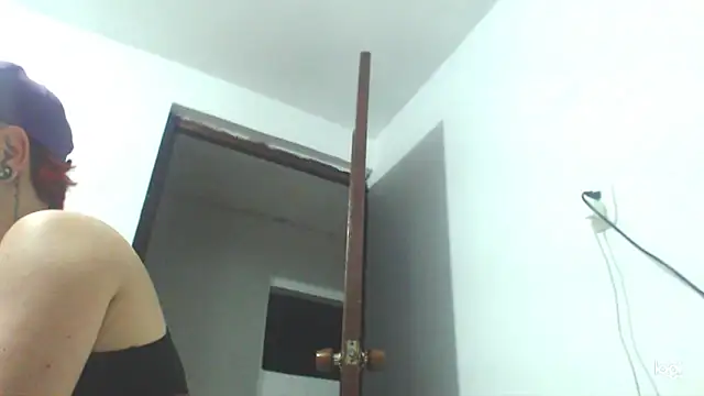 tomboyblue online show from 01/14/25, 02:08