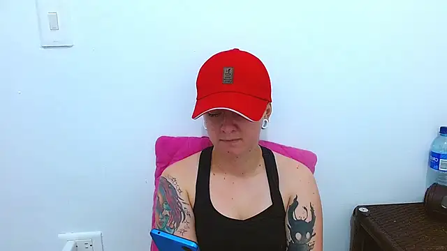 tomboyblue online show from 12/03/25, 03:21