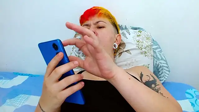 tomboyblue online show from 01/08/26, 07:05