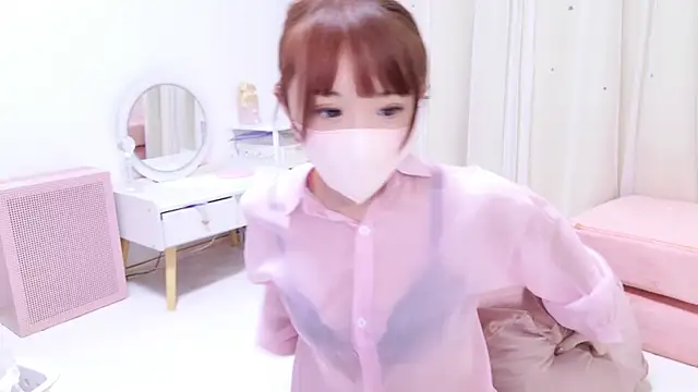 shihori s2 online show from 12/24/24, 11:28