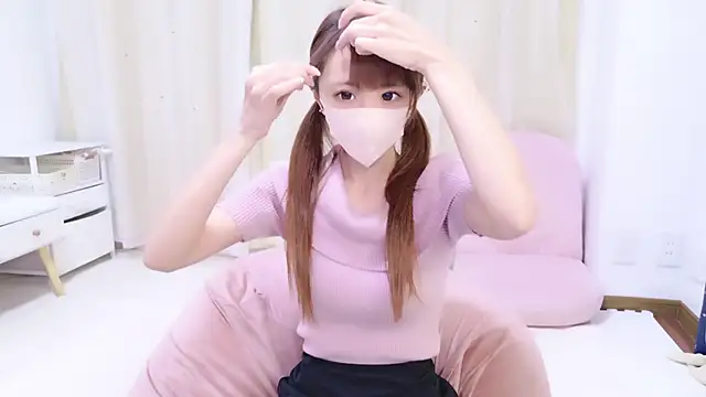 shihori s2 online show from 10/15/25, 12:05