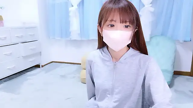 shihori s2 online show from 11/05/25, 12:05