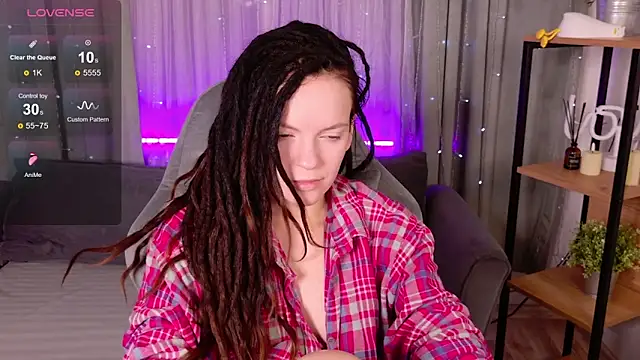 CoreyJane online show from 12/03/25, 05:48