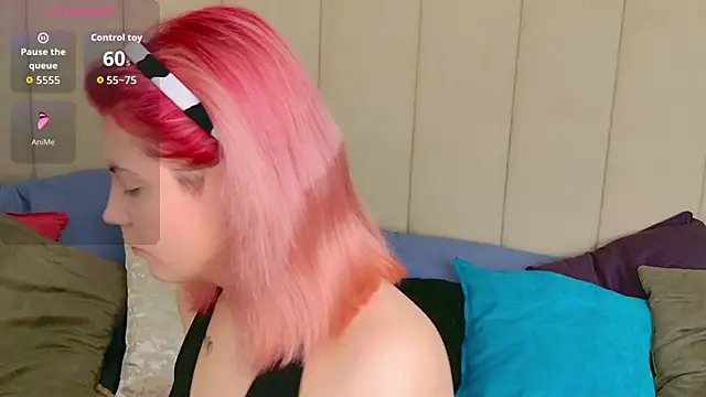 Snapshot of Lisa_Adam chatting on 11/14/25, 05:11 Lisa Adam online show from 11/14/25, 05:11