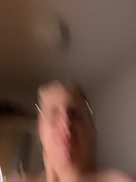 MariaValentine online show from 12/18/25, 08:59