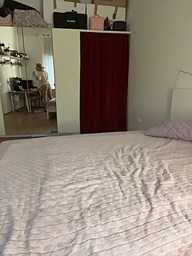 MariaValentine online show from 01/16/26, 06:39