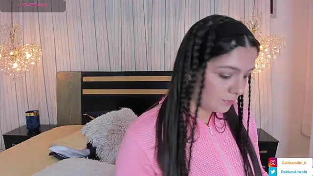 Snapshot of DahianaLincoln chatting on 01/29/25, 01:58 DahianaLincoln online show from 01/29/25, 01:58