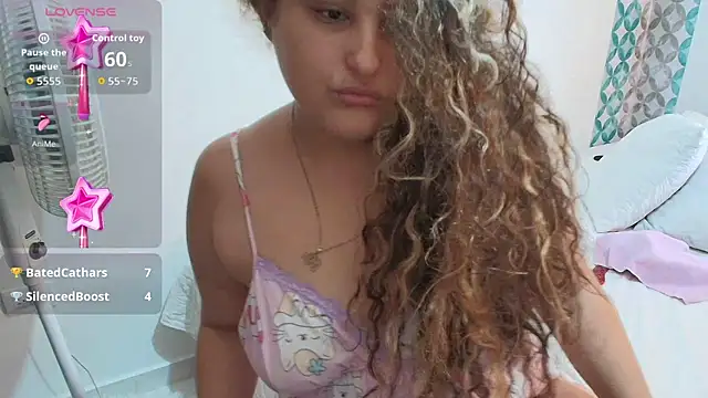 Snapshot of niraksil chatting on 11/03/25, 12:50 niraksil online show from 11/03/25, 12:50